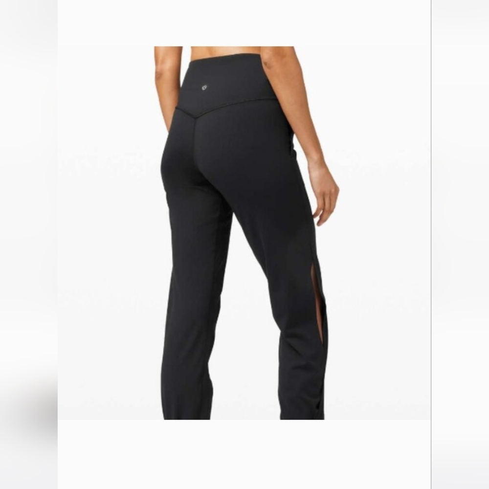 Lululemon Women's Black Align Jogger Pant Size 2 - Picture 2 of 5